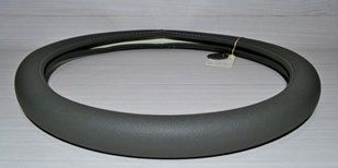 Чехол на руль кожа "L" Autogen СК 011 GR серая (белая основа) фото.